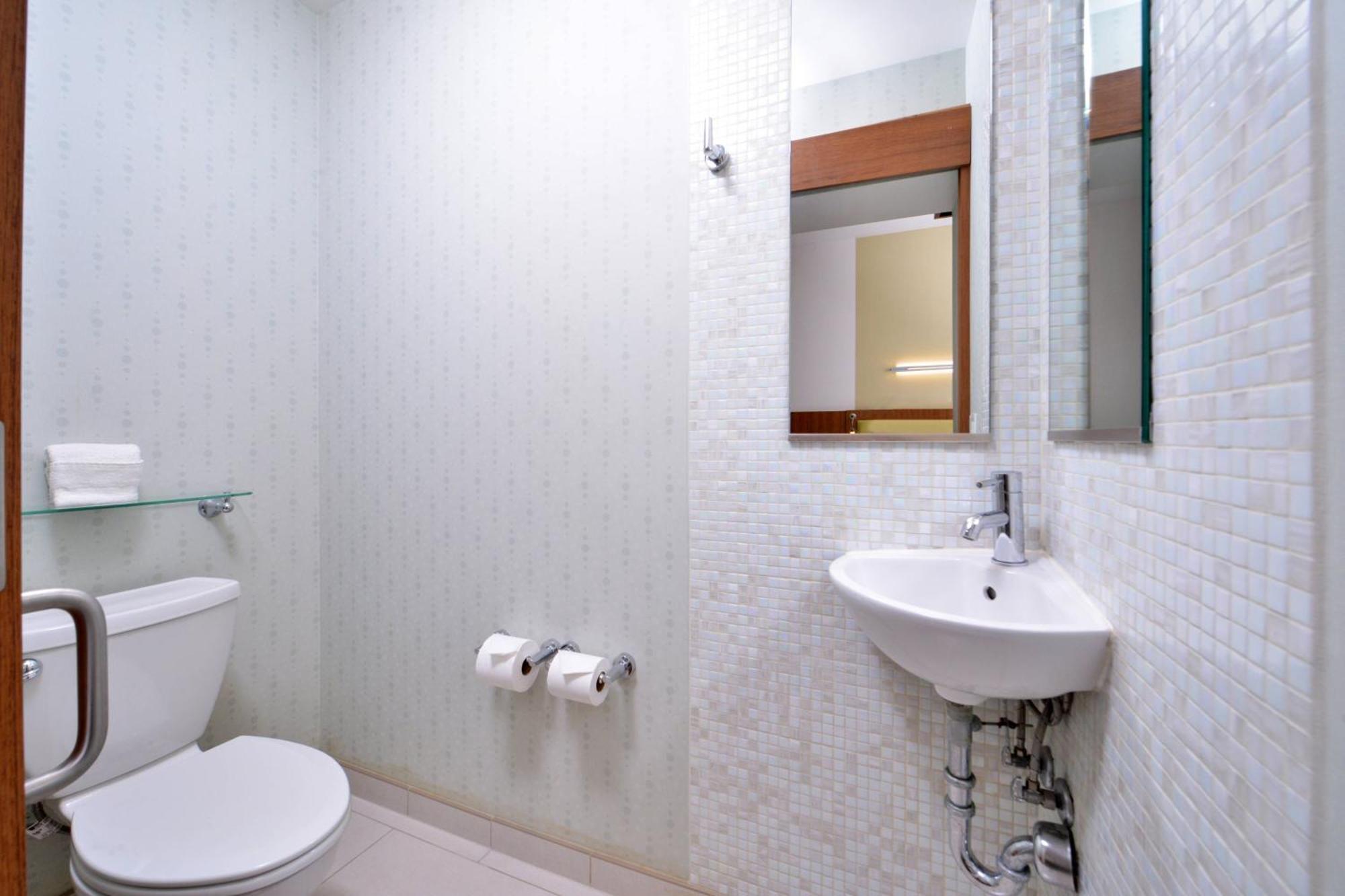 Springhill Suites Kingman Route 66 Exterior photo