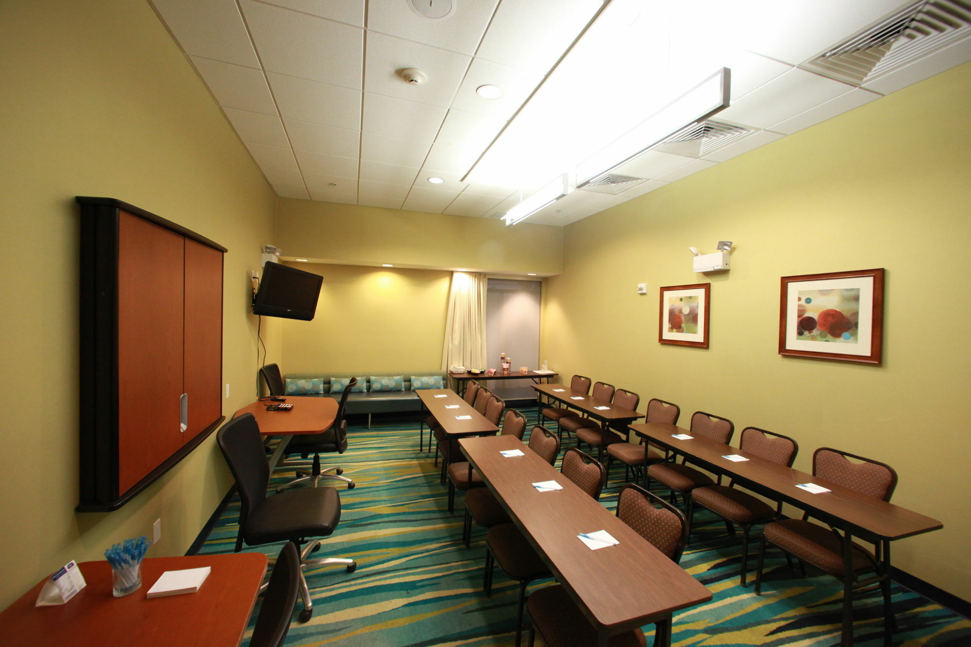 Springhill Suites Kingman Route 66 Exterior photo